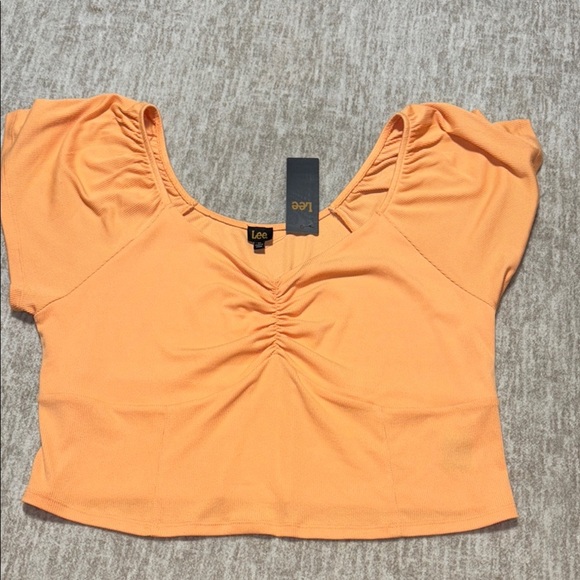 Lee Tops - NWT 1X crop top sherbet orange Lee brand ribbed flowy sleeve